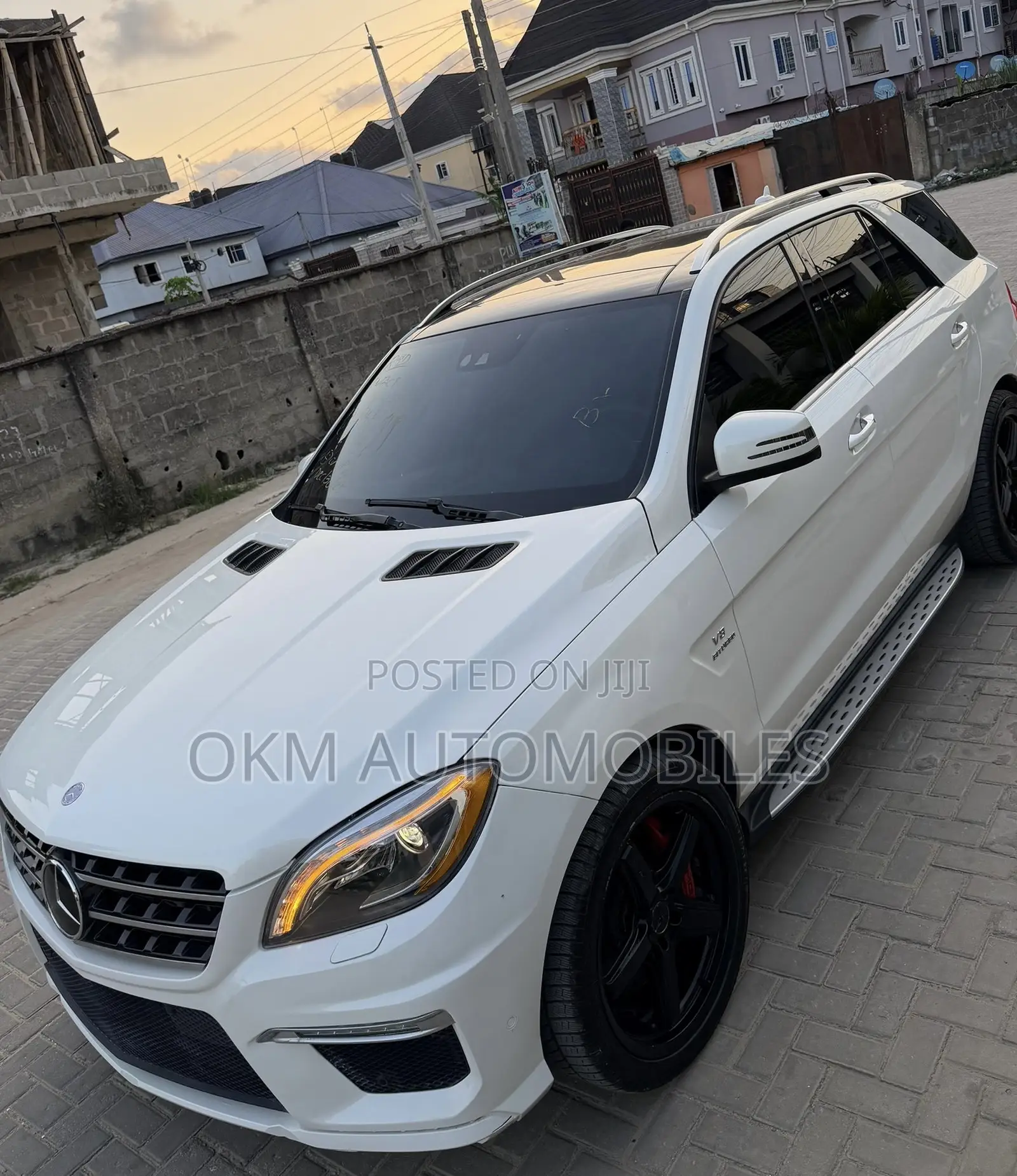 Mercedes-Benz M Class ML63 AMG 4dr SUV AWD (5.5L 8cyl Turbo 7A) 2014
