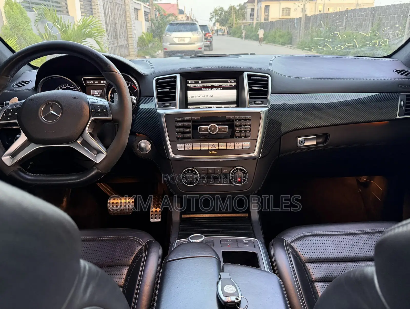 Mercedes-Benz M Class ML63 AMG 4dr SUV AWD (5.5L 8cyl Turbo 7A) 2014