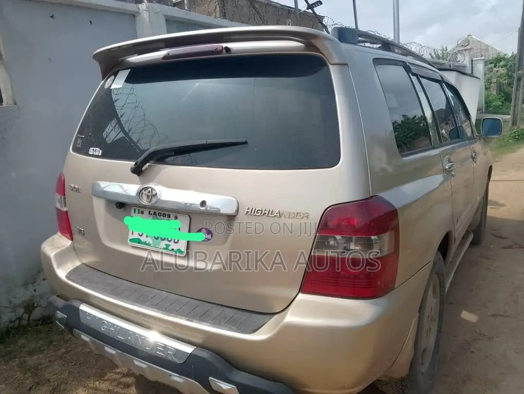 Toyota Highlander 2006 Gold