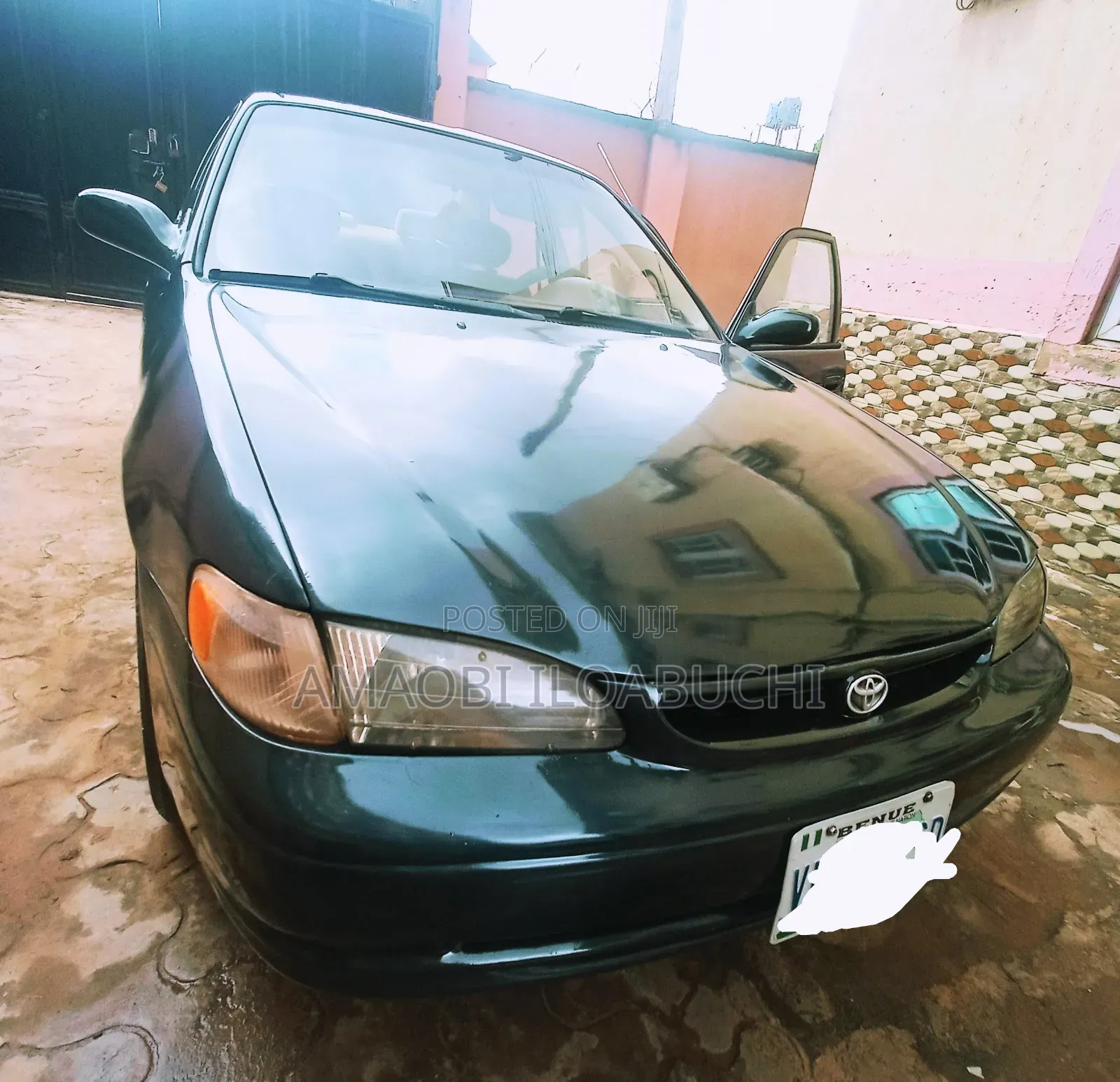 Toyota Corolla 2000 Green