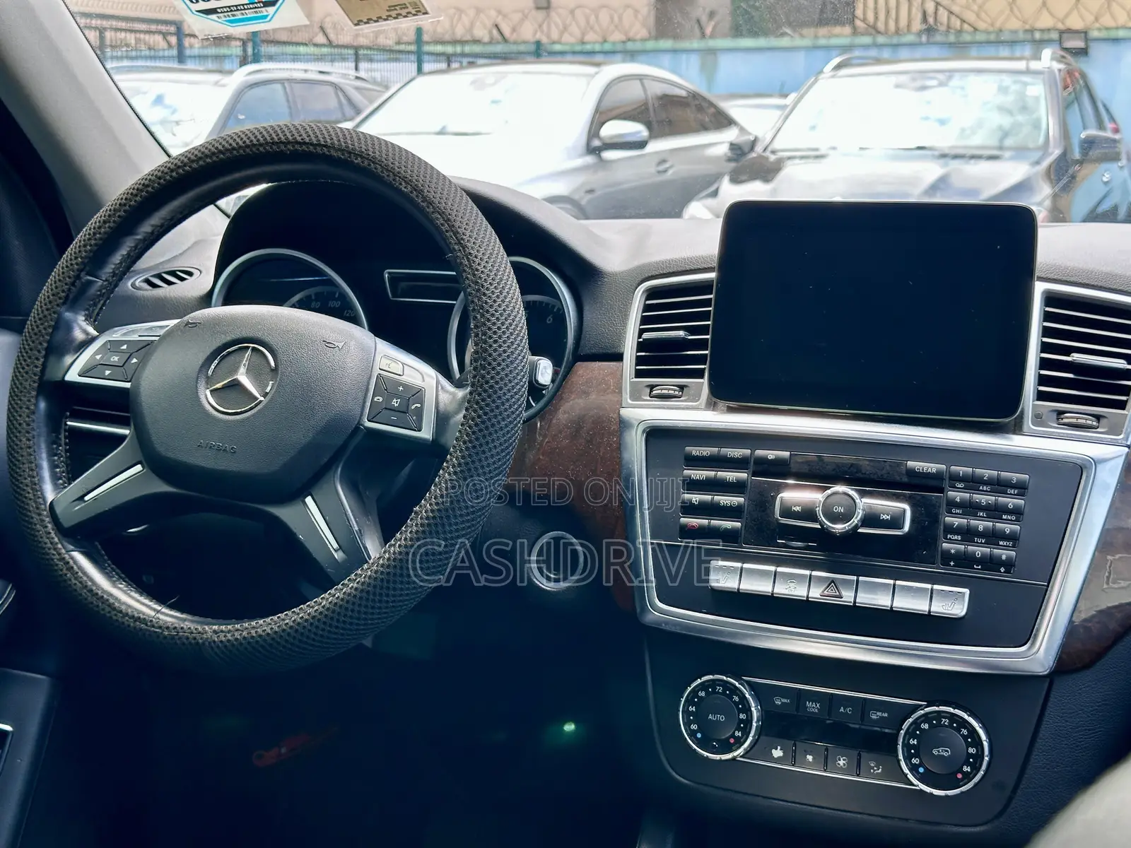 Mercedes-Benz E350 2013 Black