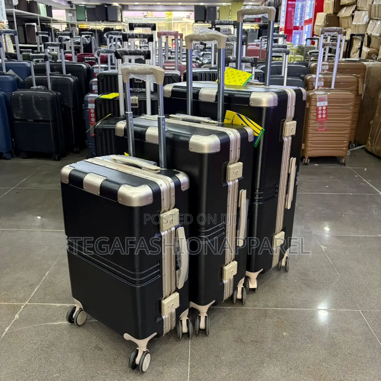 Travel Time Hardcase Luggage (Check Description Below for More Info)