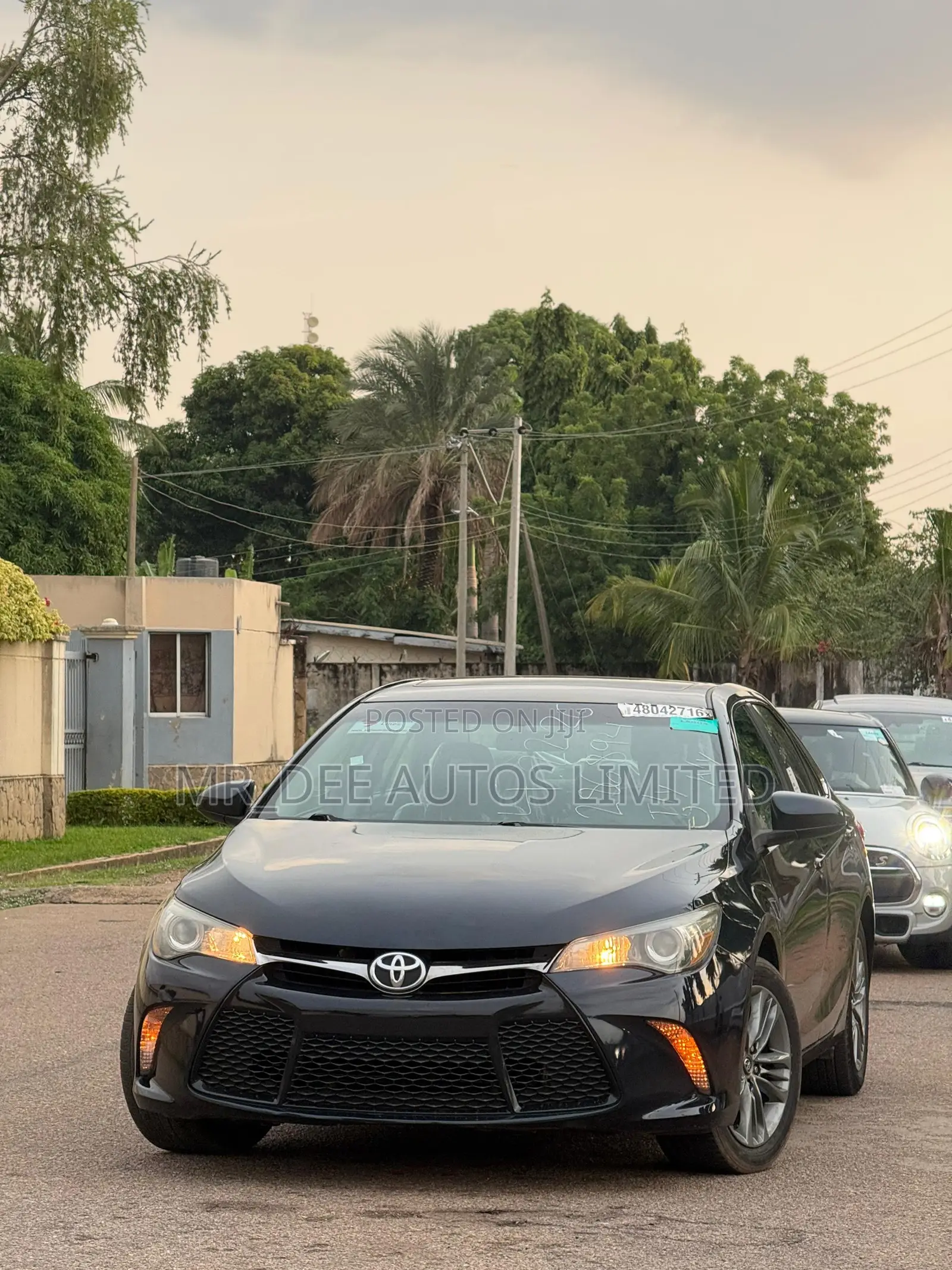 Toyota Camry 2016 Black