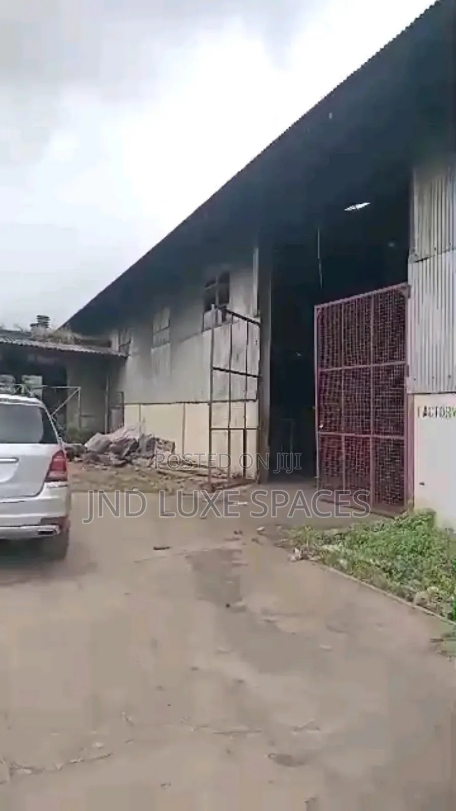 A Warehouse of About 2200smq Share Compound for Lease Off Oba Akran.