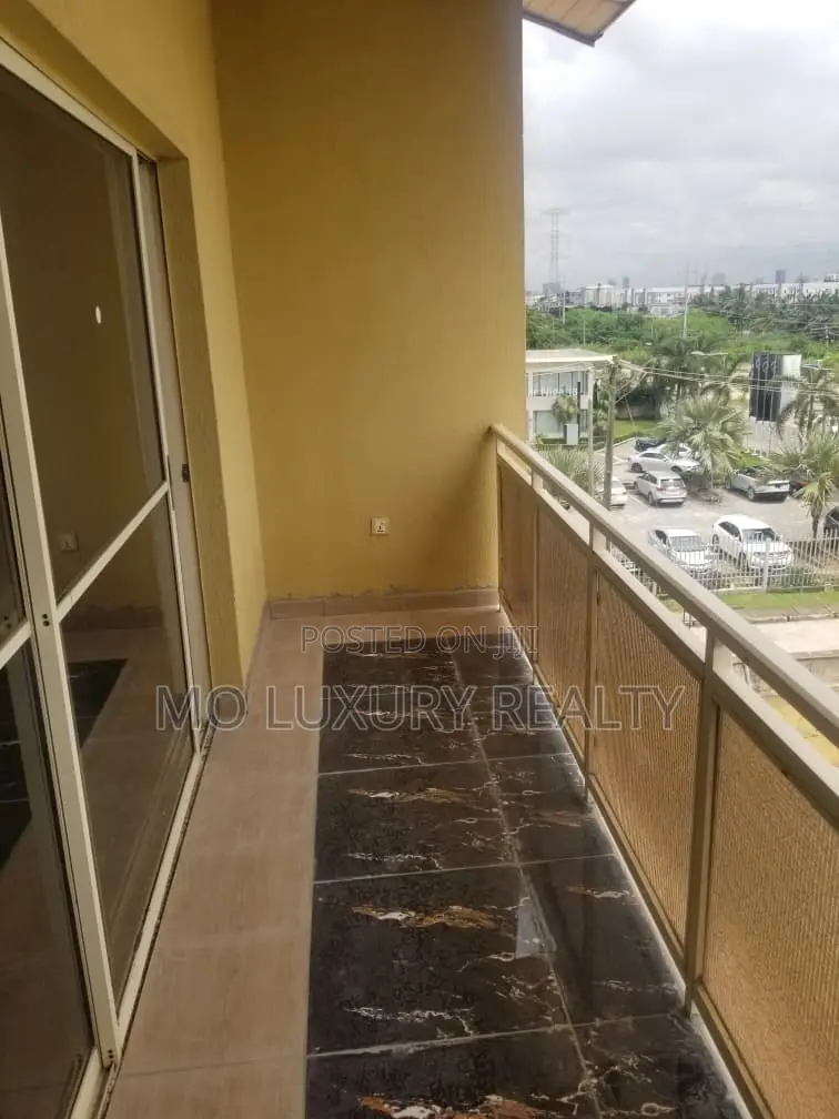 3bdrm Apartment in Ikate-Elegushi for rent