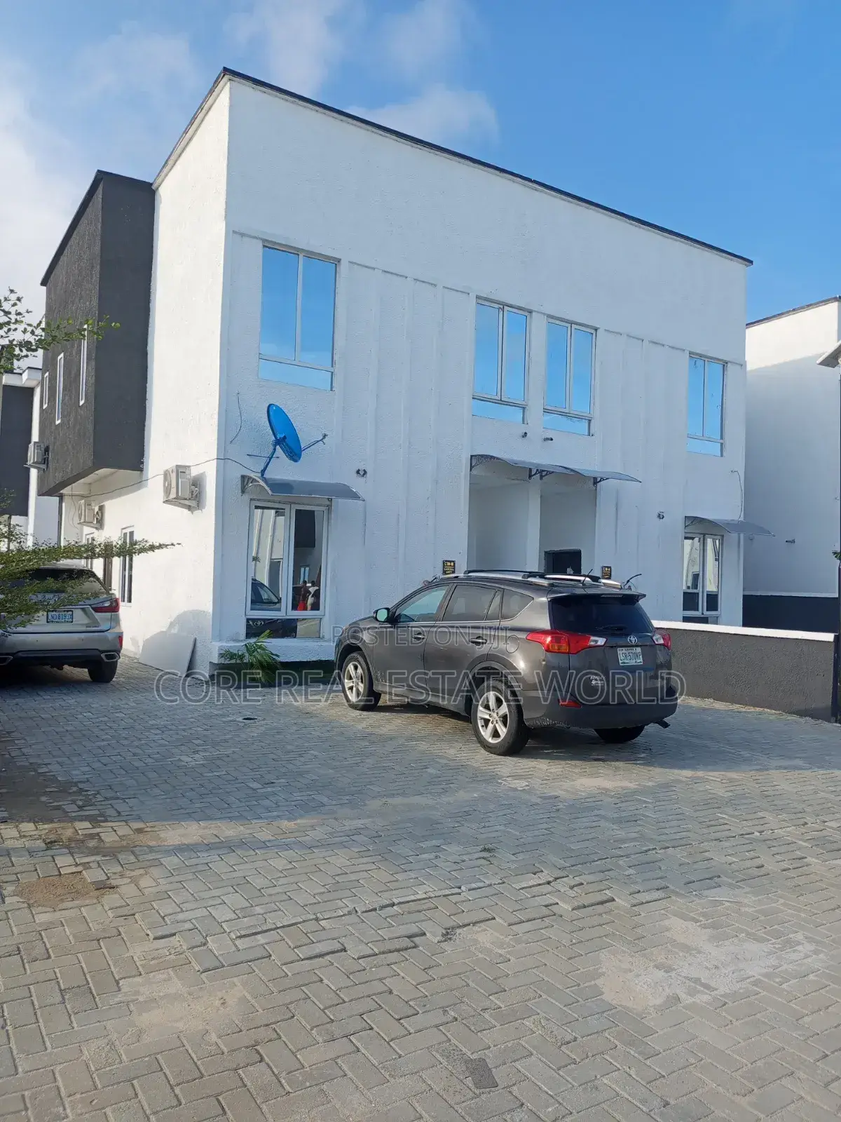 3bdrm Duplex in Eleko for sale