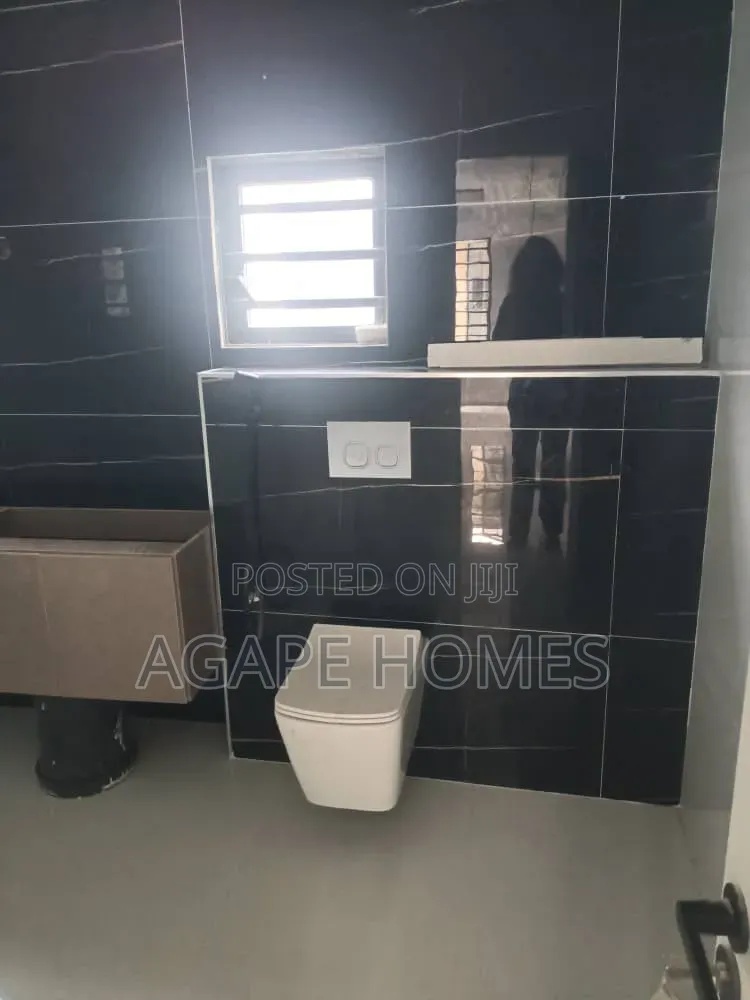 4bdrm Duplex in Opebi for sale