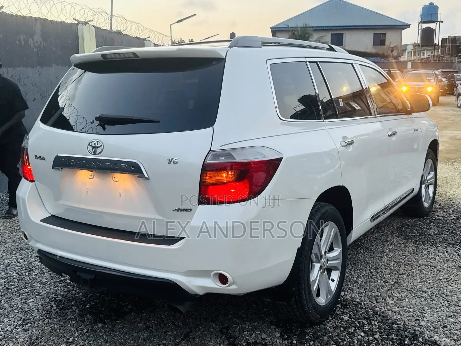 Toyota Highlander Sport 2009 White