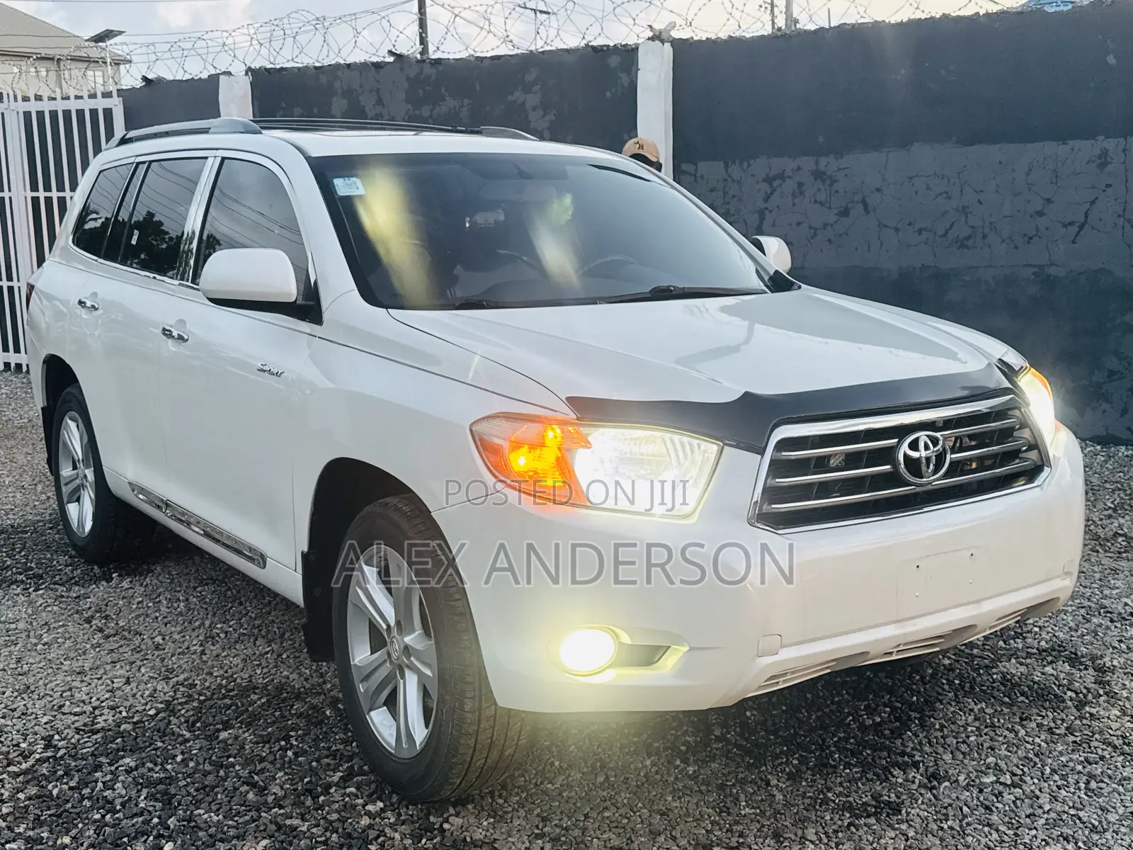 Toyota Highlander Sport 2009 White