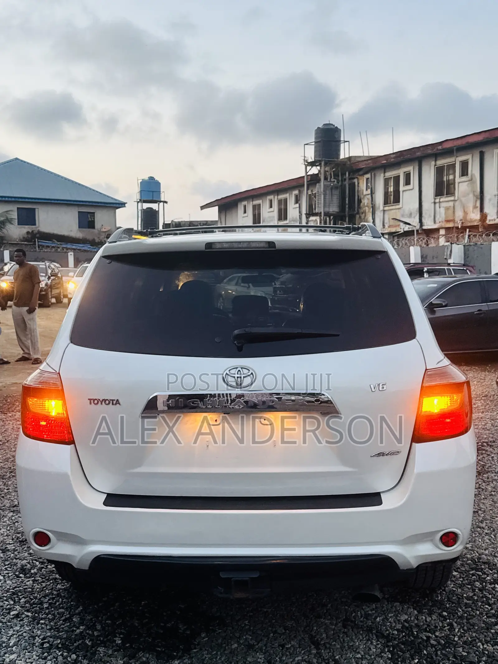 Toyota Highlander Sport 2009 White