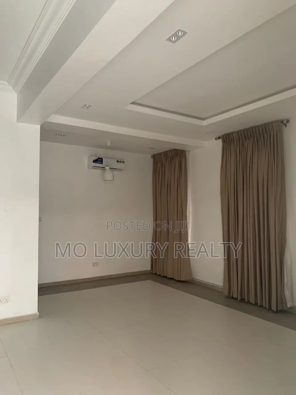 3bdrm Townhouse / Terrace in Chevron for rent