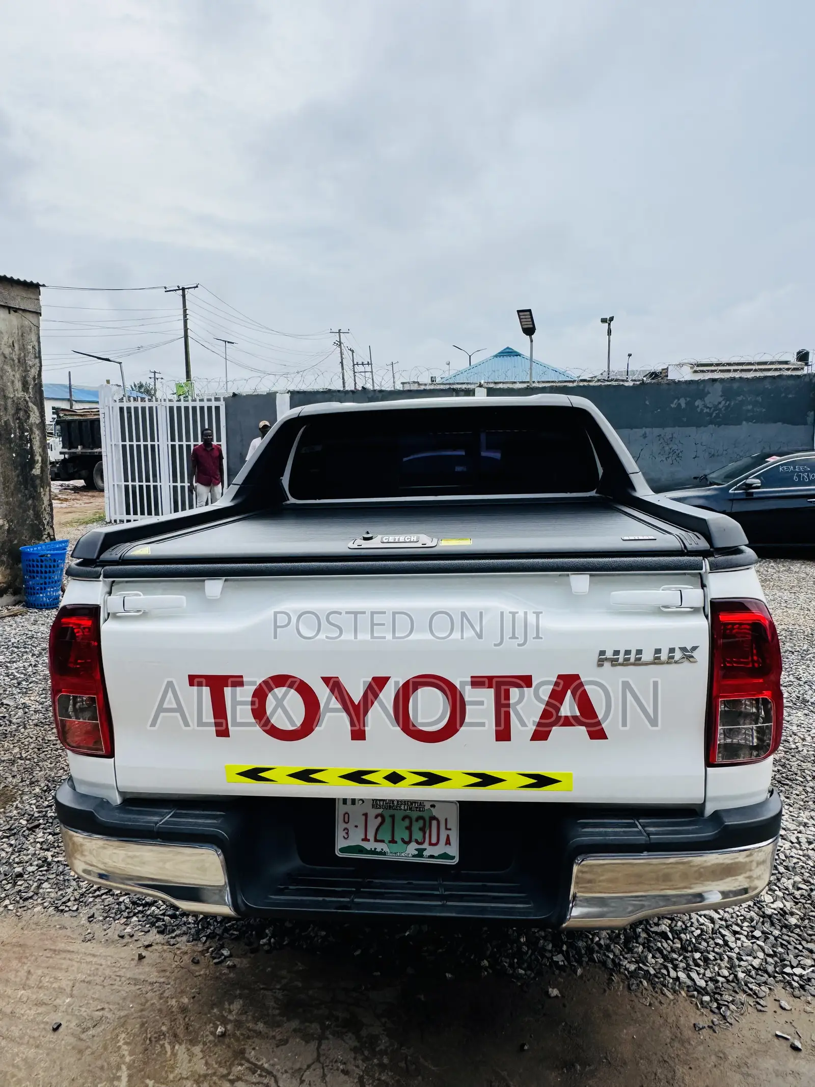 Toyota Hilux Revo Double Cab Petrol 2.7 RWD 2022 White