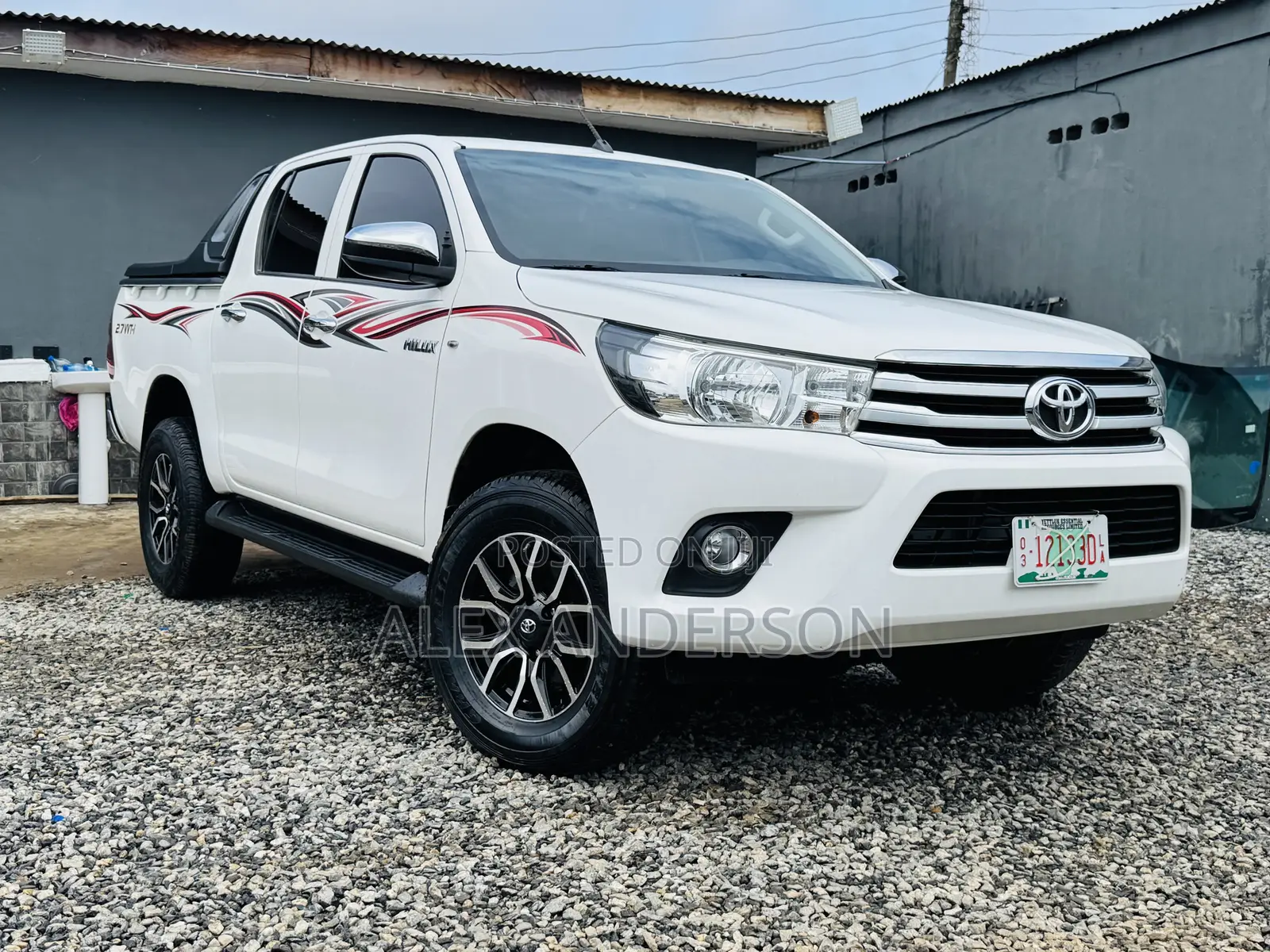 Toyota Hilux Revo Double Cab Petrol 2.7 RWD 2022 White