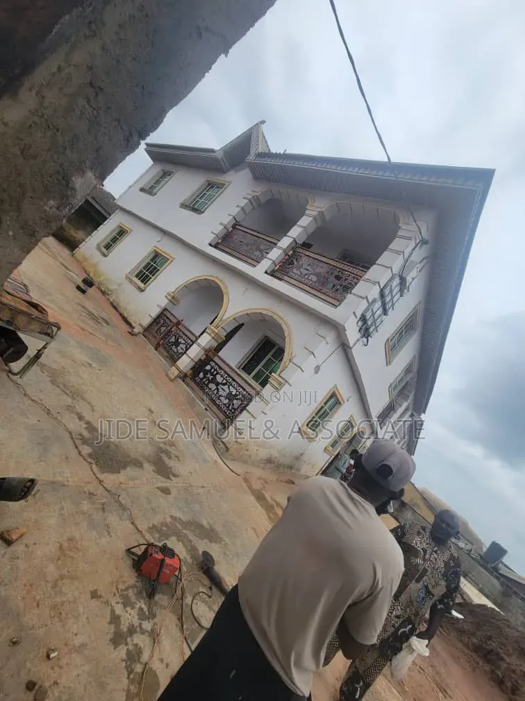 Furnished Mini Flat in Ayobo for rent