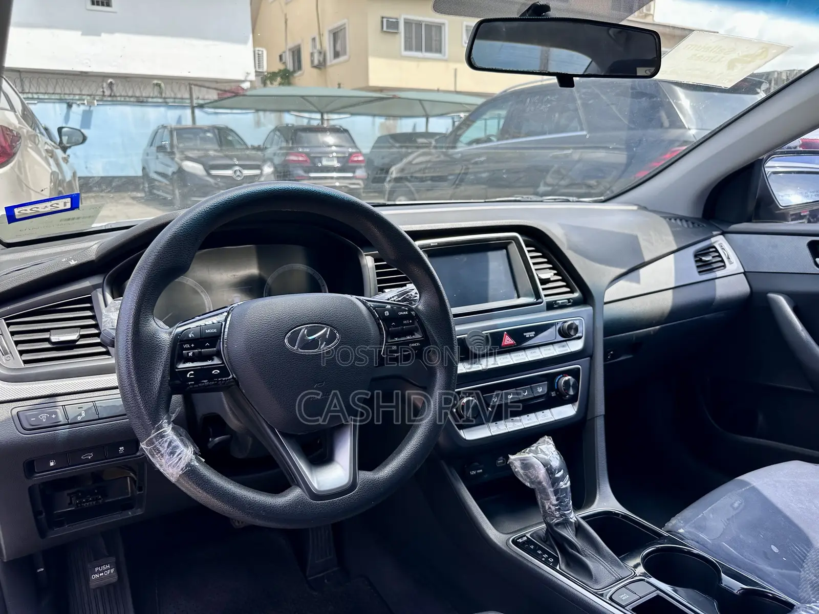 Hyundai Sonata SE 2018 White