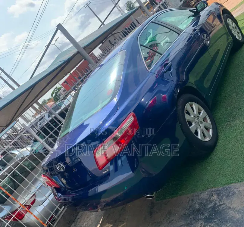 Toyota Camry 2009 Blue