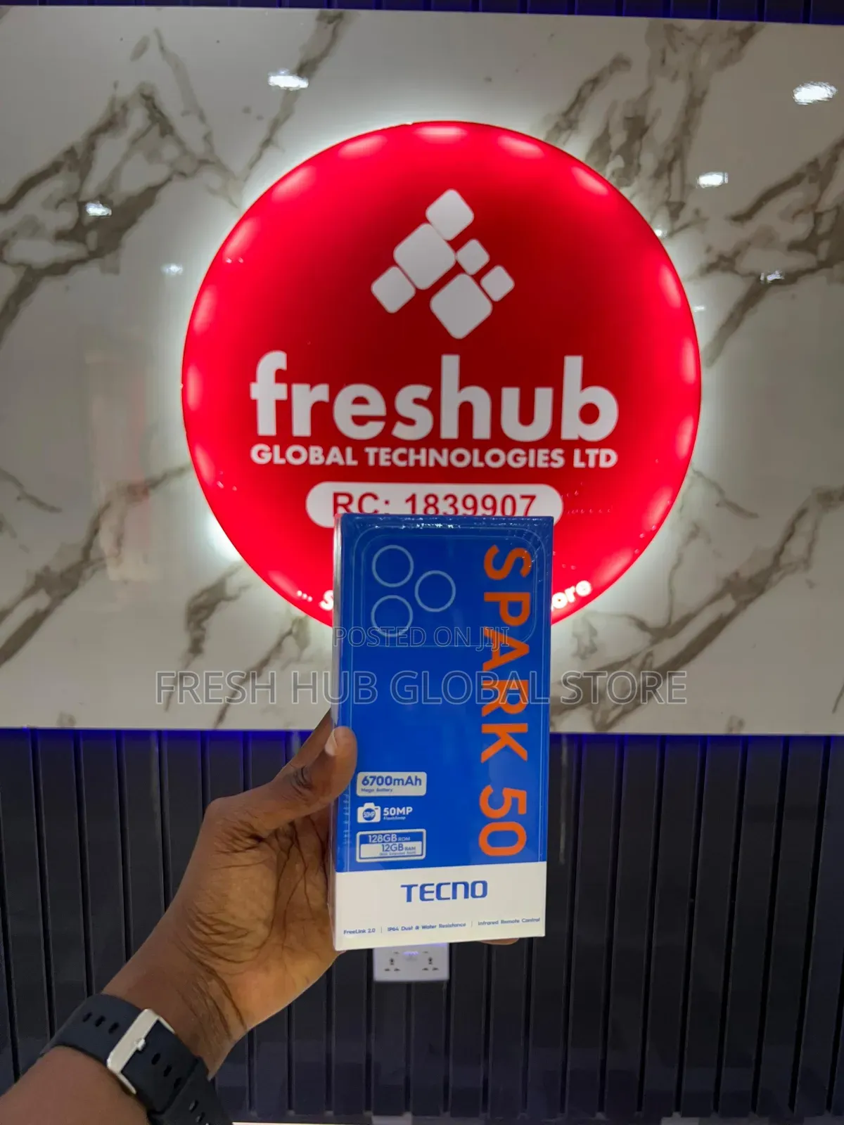 New Tecno Spark 50 128 GB