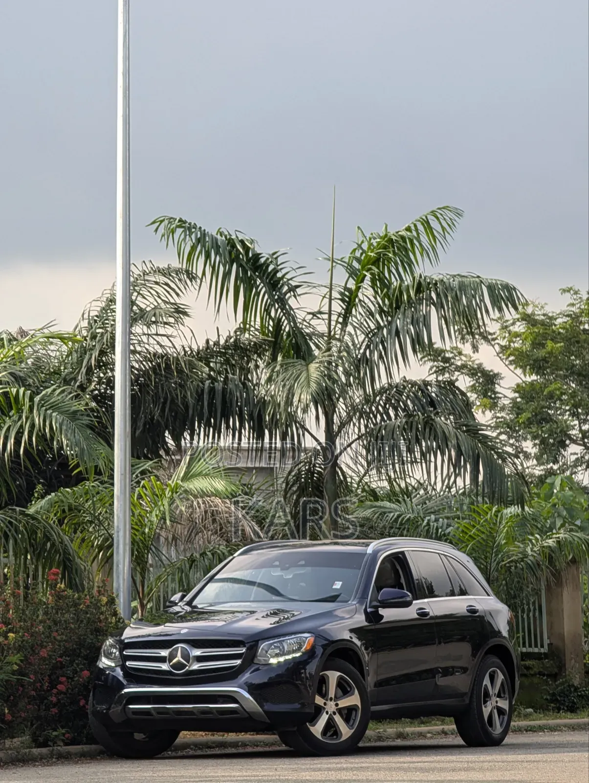 Mercedes-Benz GLC-Class 2016 Blue