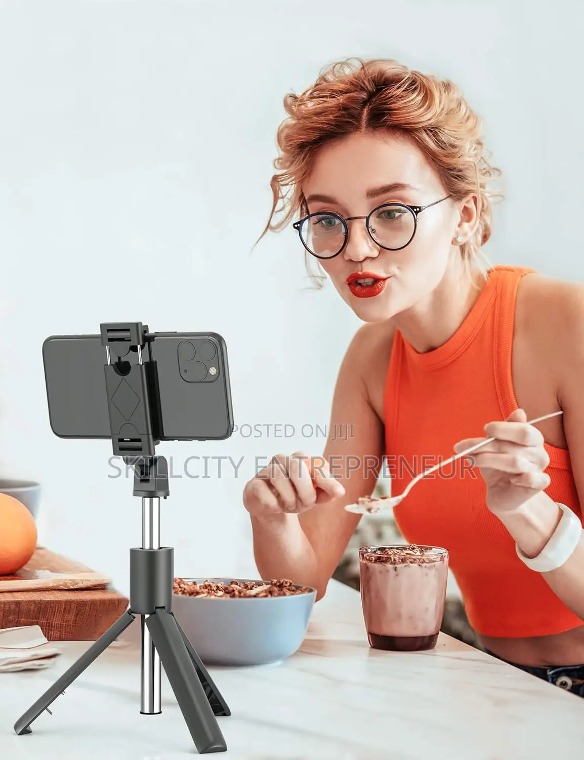 R15 Selfie Stick