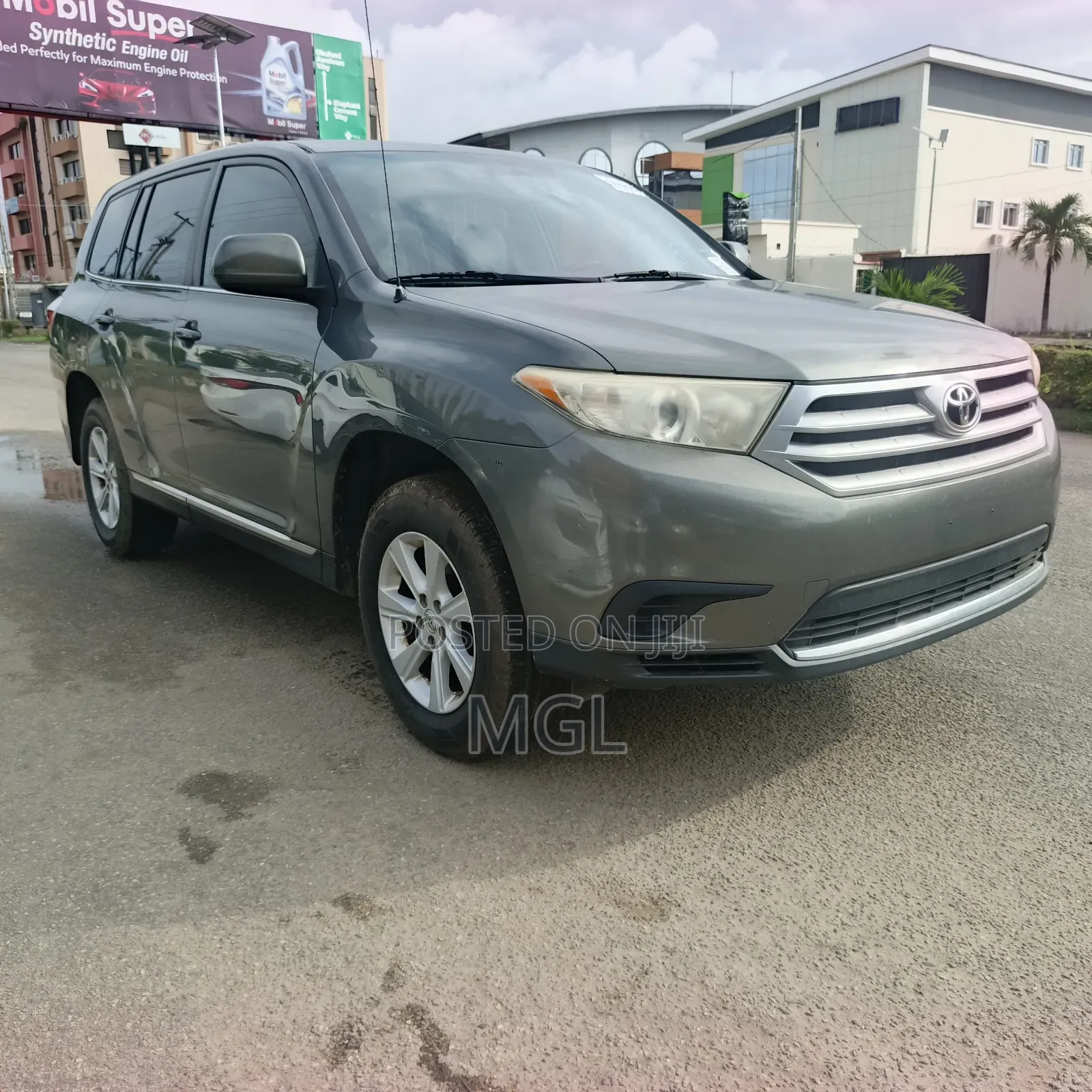 Toyota Highlander 2011 Green