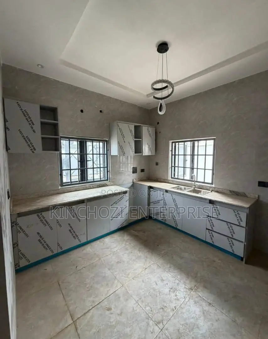 4bdrm Duplex in Apo Abuja, Zone B for rent