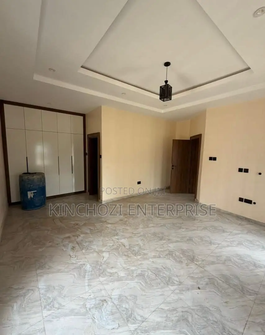 4bdrm Duplex in Apo Abuja, Zone B for rent