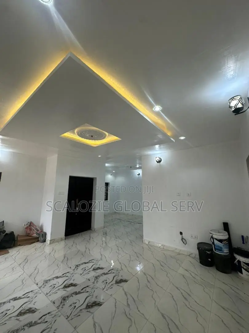 4bdrm Duplex in Rumunduru Port for sale
