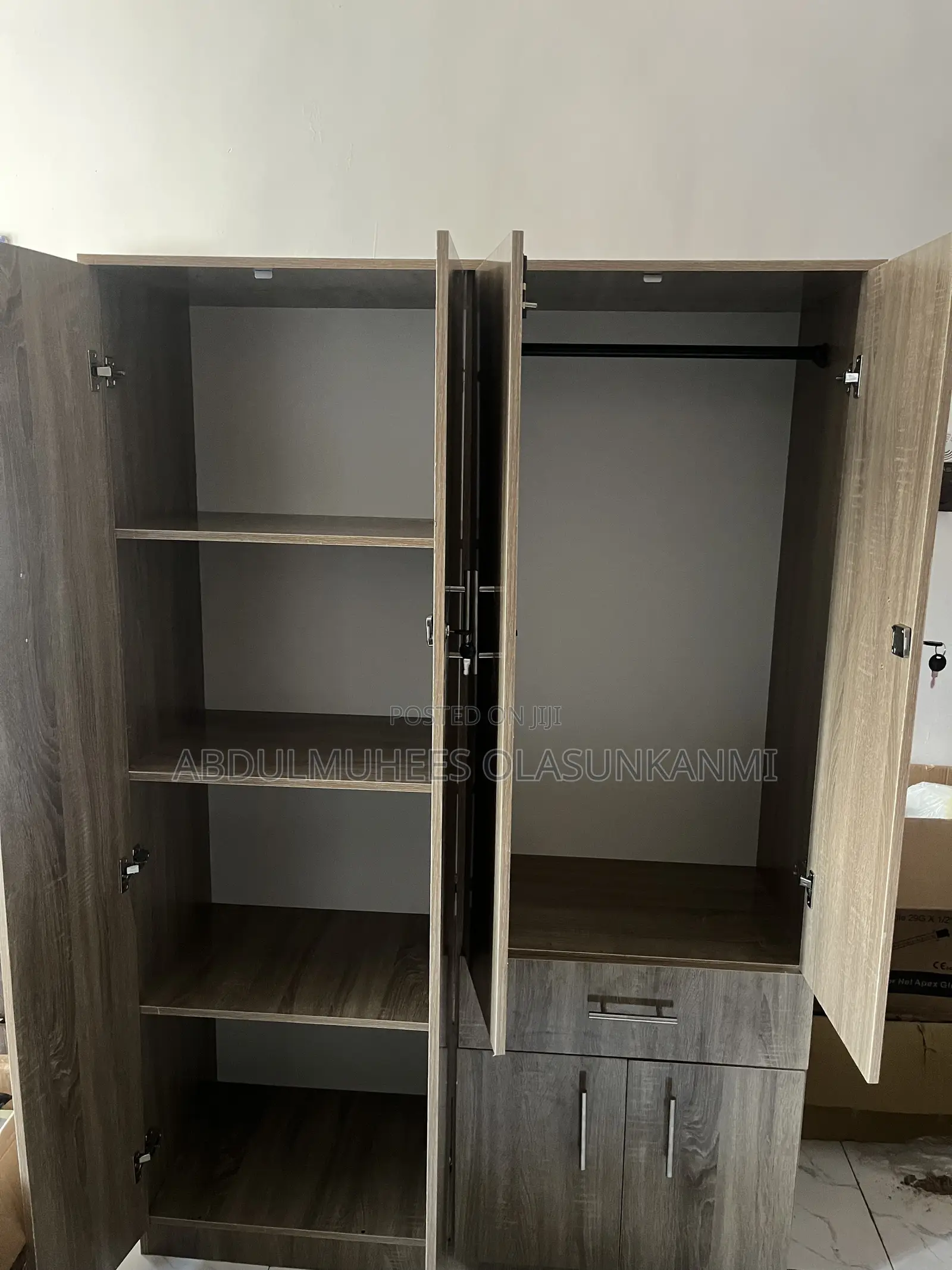 Brand New 4/6 Closet