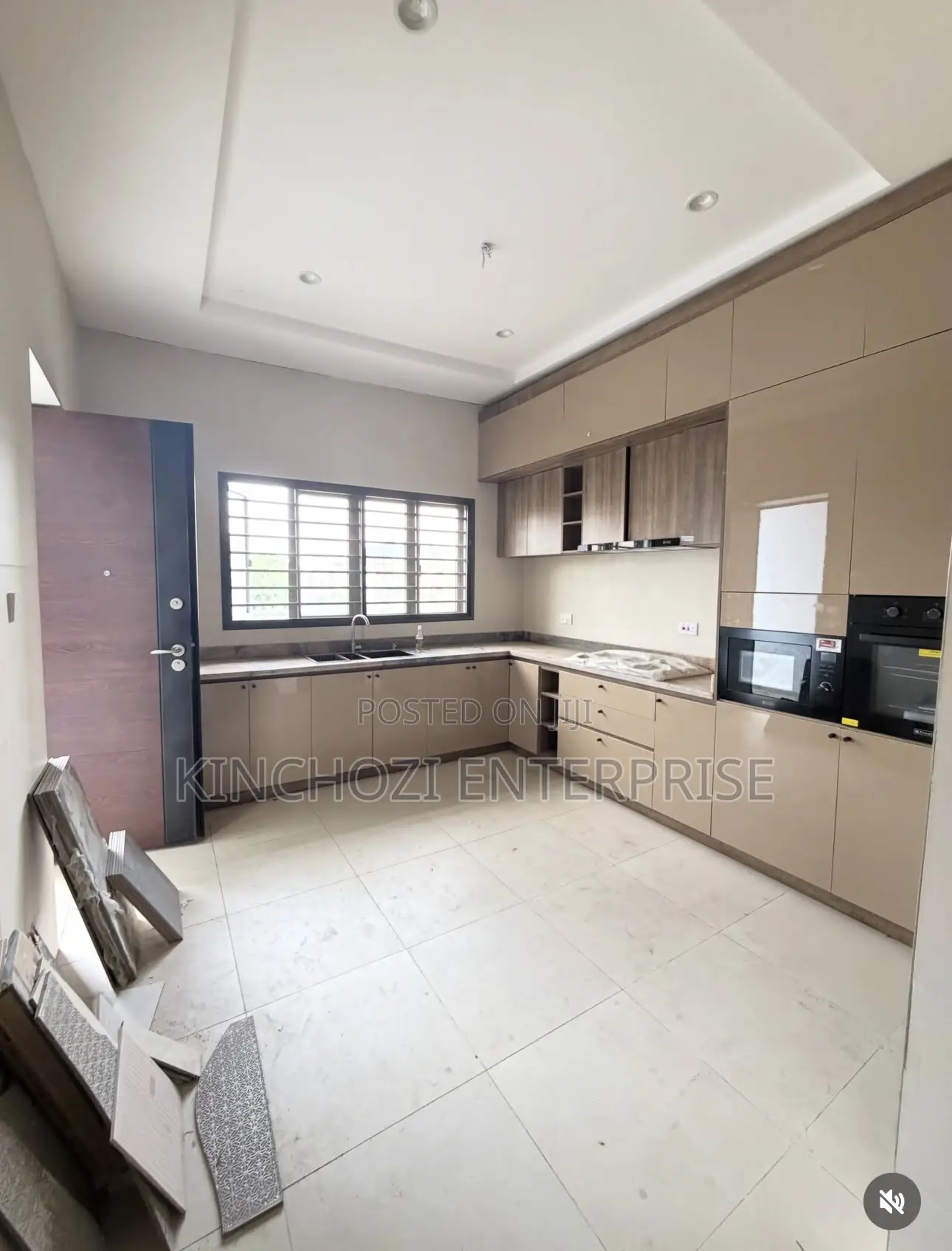 3bdrm Duplex in Lifecamp, Gaduwa for rent