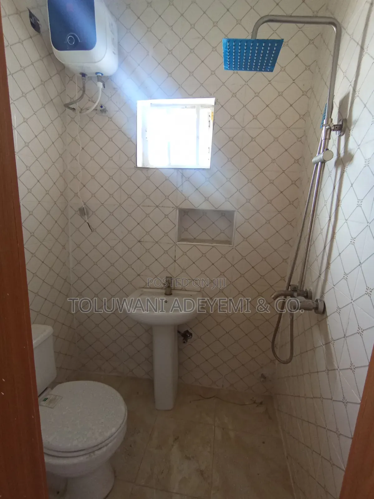 2bdrm Duplex in Ajah, Off Lekki-Epe Expressway for sale