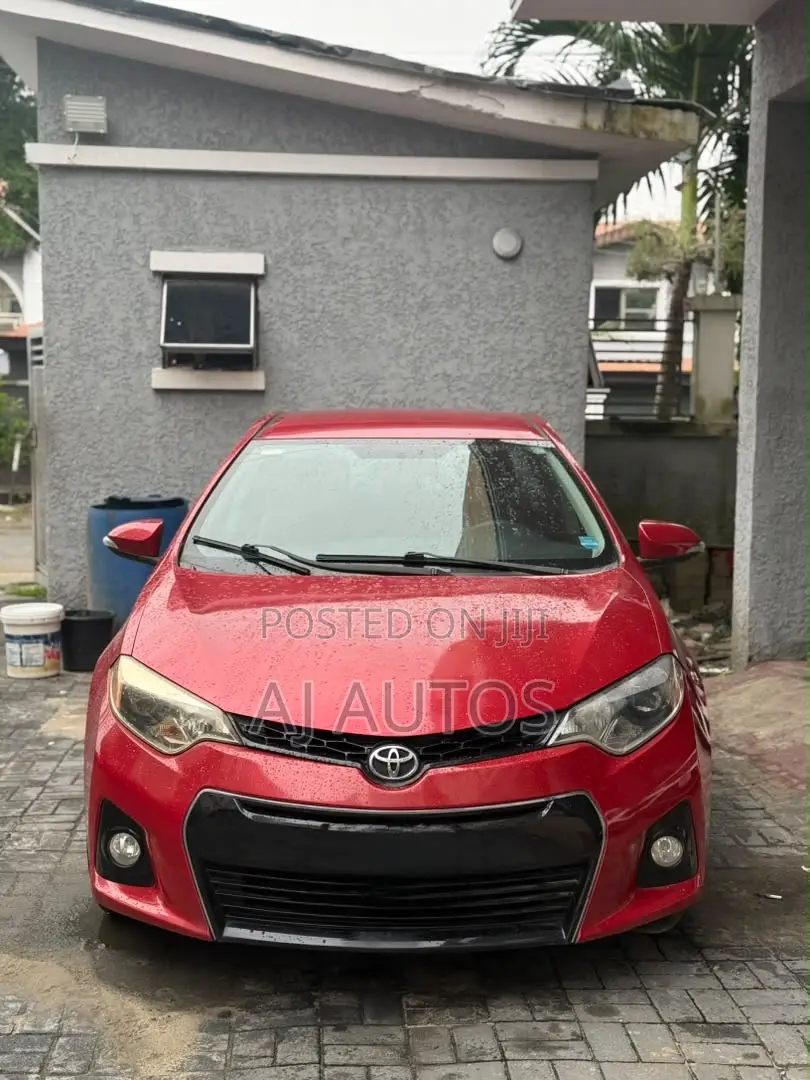 Toyota Corolla S 4dr Sedan (1.8L 4cyl CVT) 2015 Red