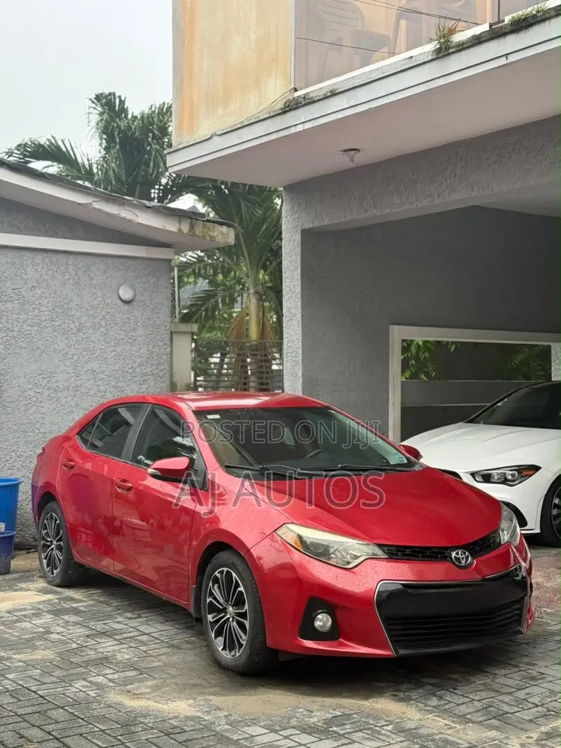 Toyota Corolla S 4dr Sedan (1.8L 4cyl CVT) 2015 Red