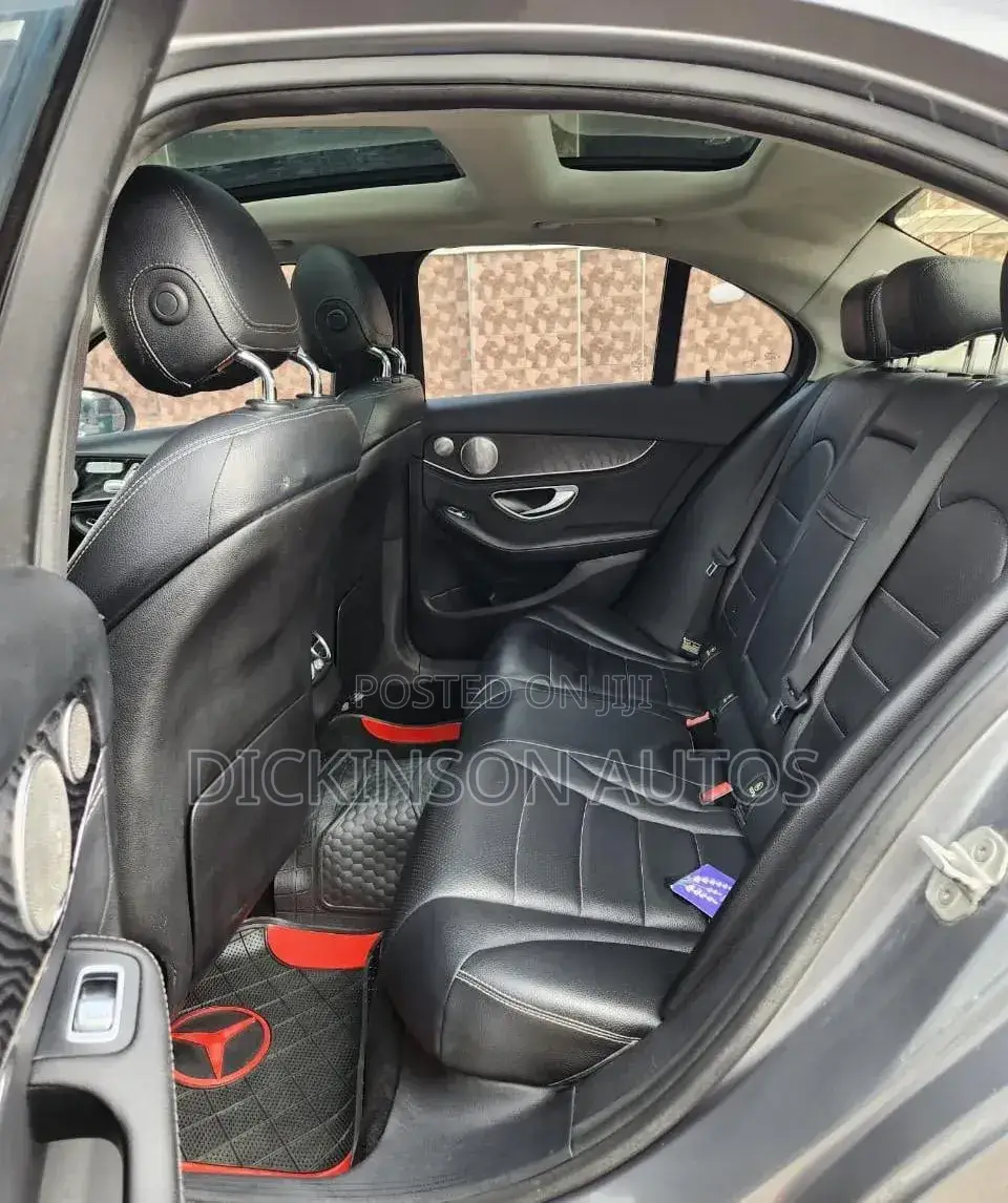 Mercedes-Benz C300 2016 Gray