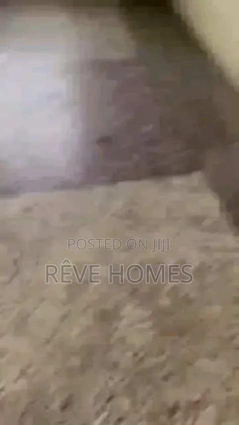 3bdrm Block of Flats in Shomolu / Shomolu for rent