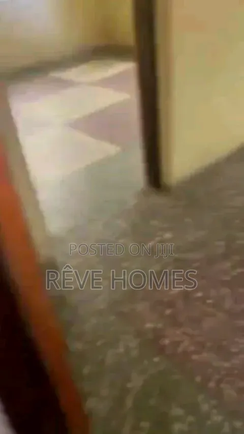 3bdrm Block of Flats in Shomolu / Shomolu for rent