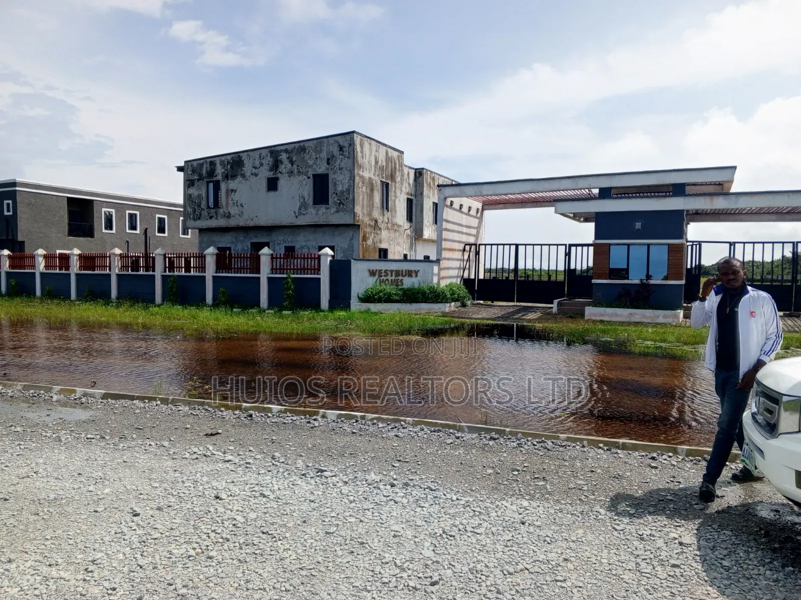 Plot In Sizes For Sale At Westbury Homes Lakowe