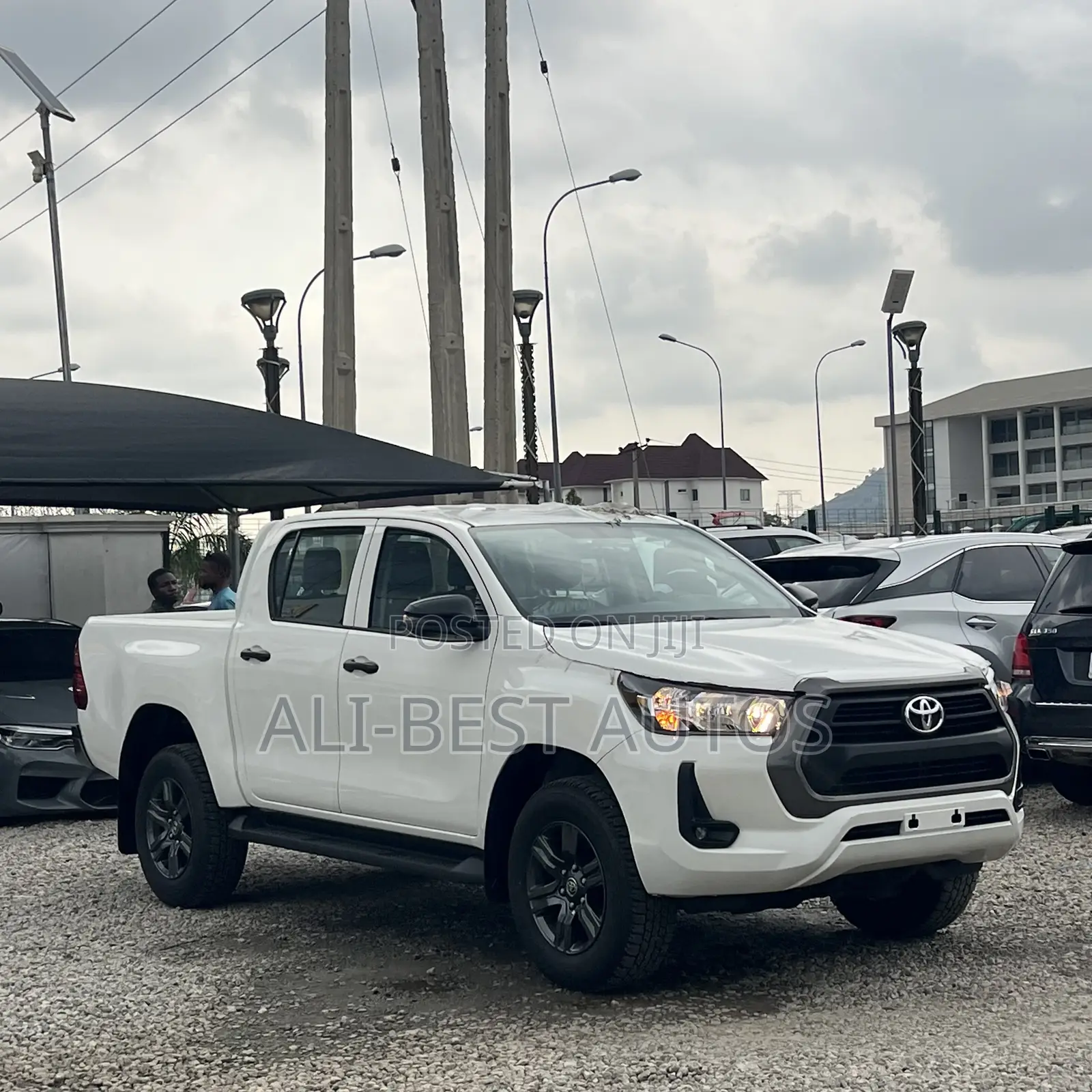 New Toyota Hilux 2025 White