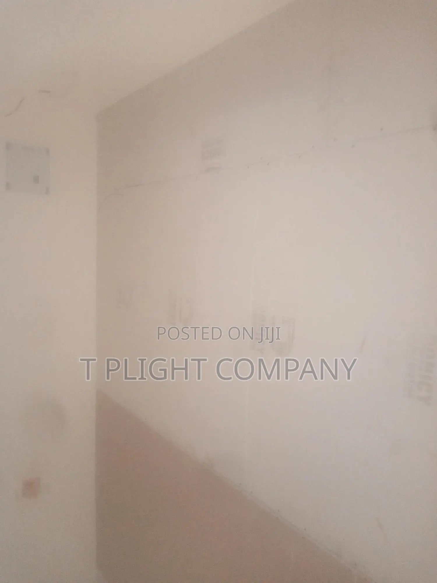 Gypsum Board Pop Installer