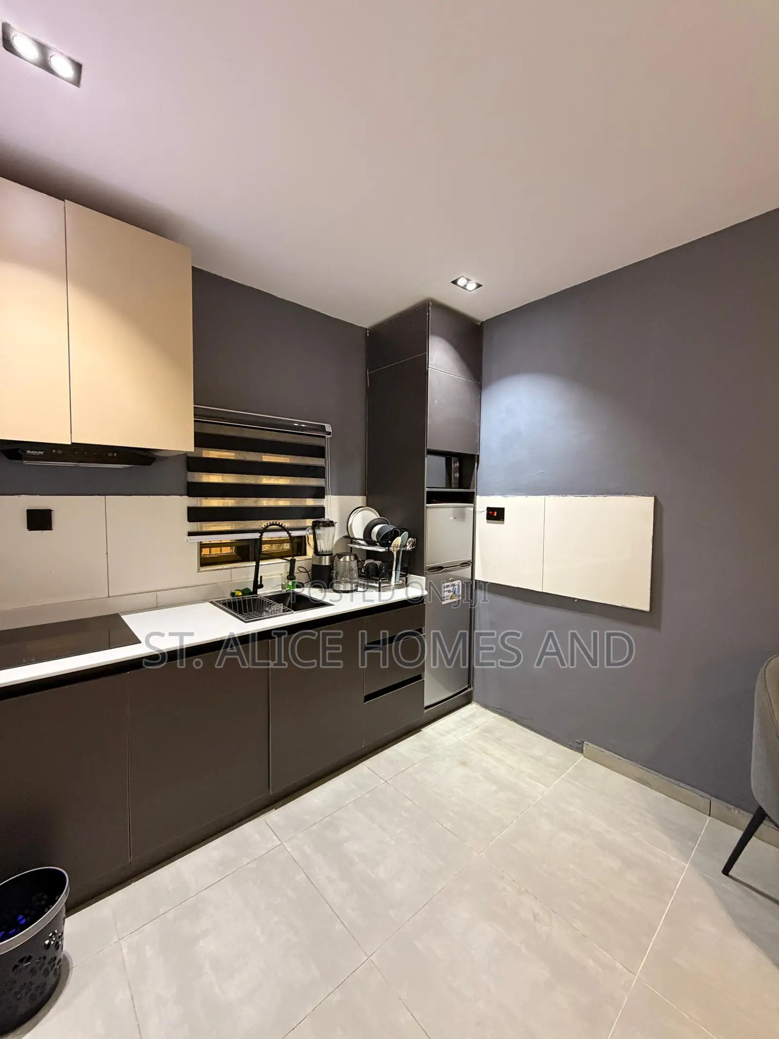 L&L Urban Suites Us11 1 Bedroom Apartment In Surulere, Lagos