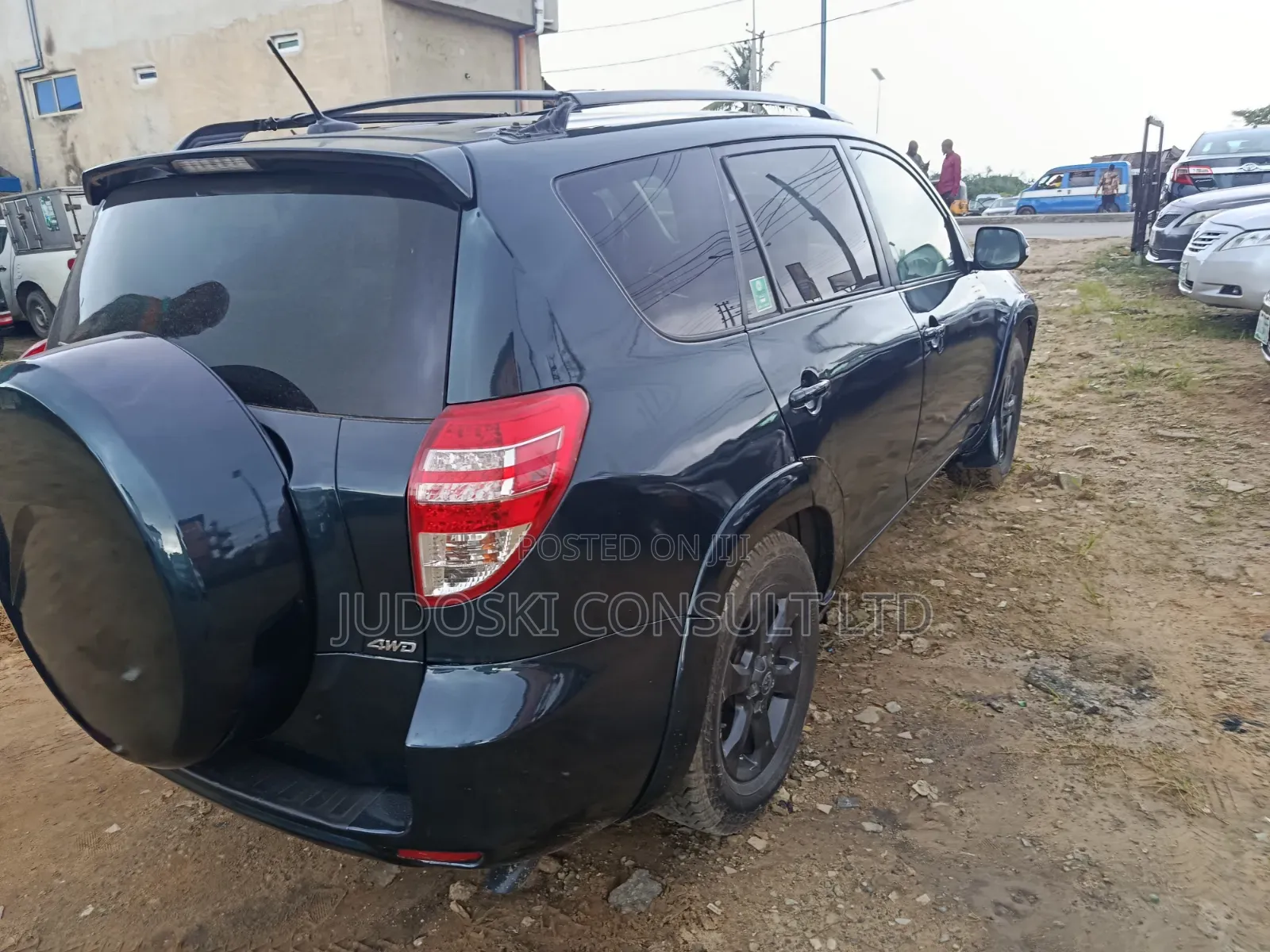 Toyota RAV4 2010 Blue