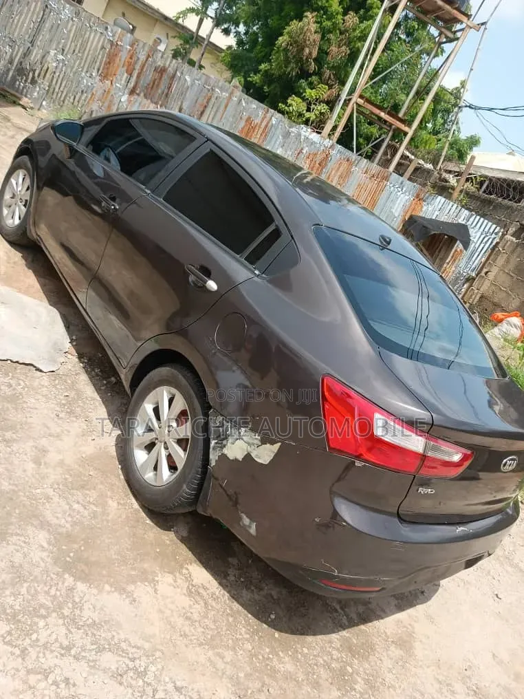 Kia Rio 2013 Brown