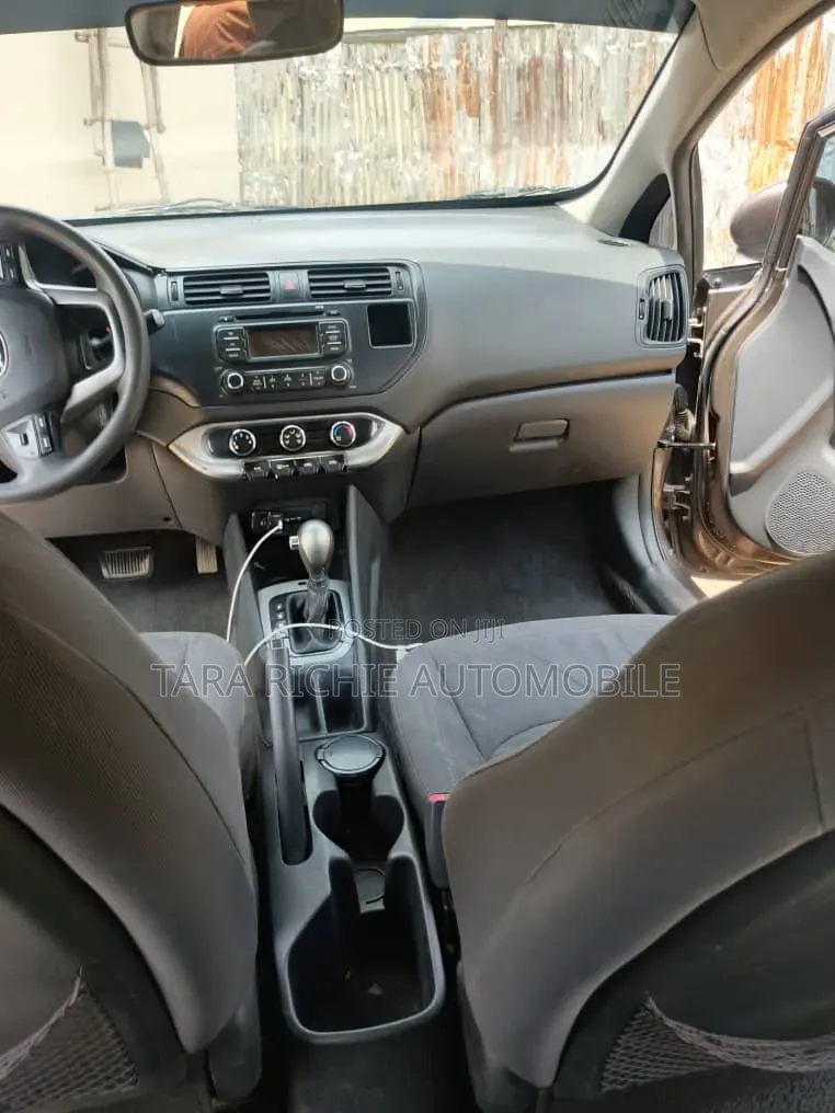 Kia Rio 2013 Brown