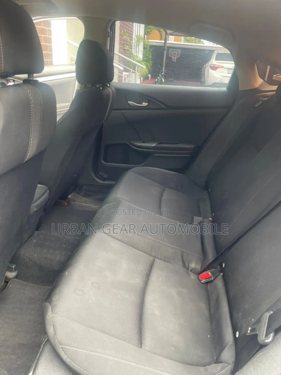 Honda Civic EX 4dr Sedan (2.0L 4cyl) 2017 Silver