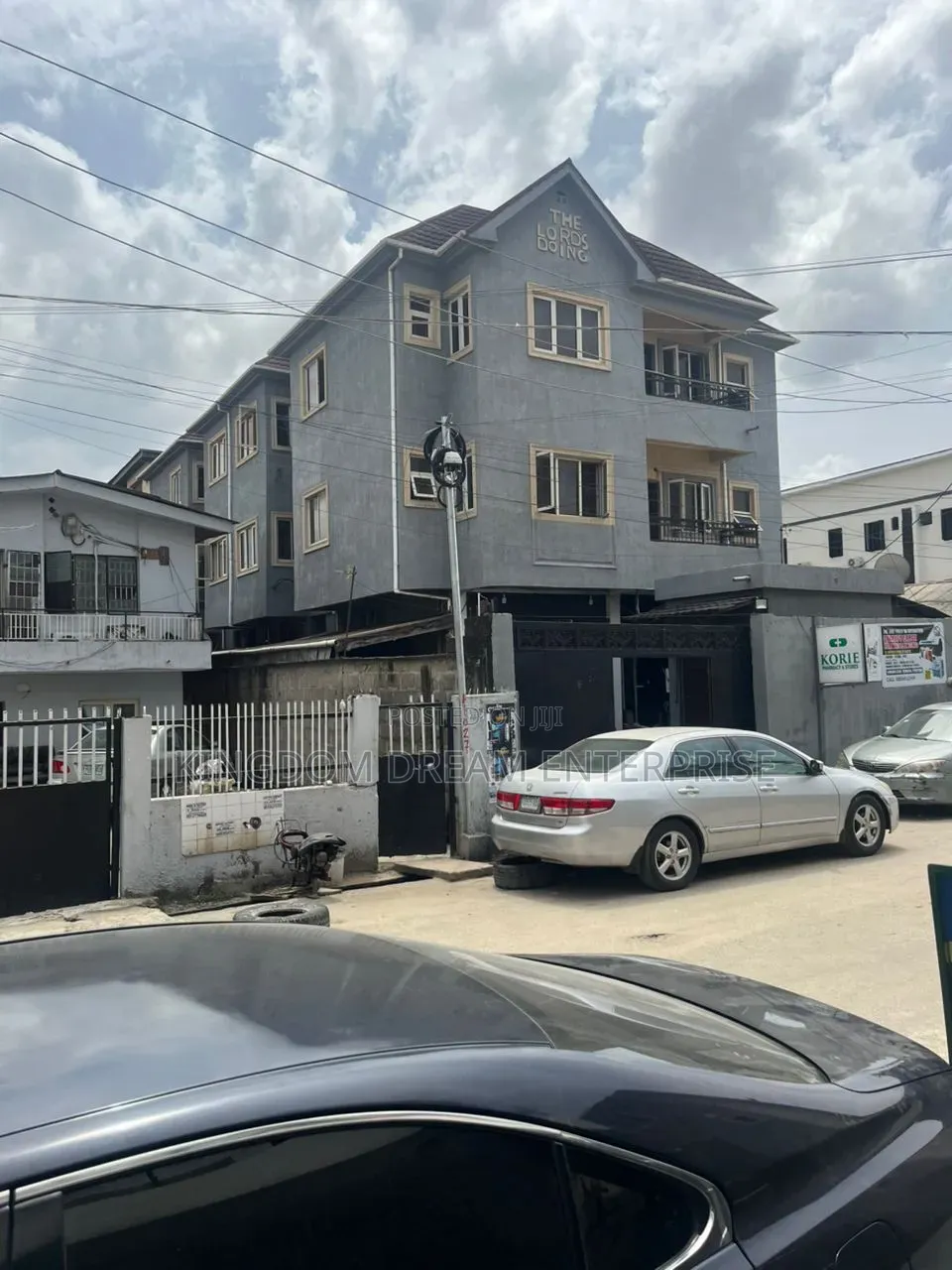3bdrm Block of Flats in Surulere Lagos, Masha for sale