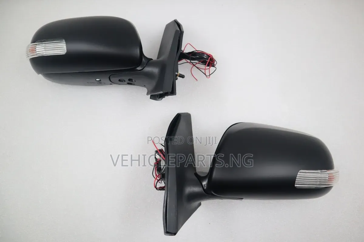 Side Mirrors With Pointer for Lexus Rx330/350 2004-2009 (Taiwan)