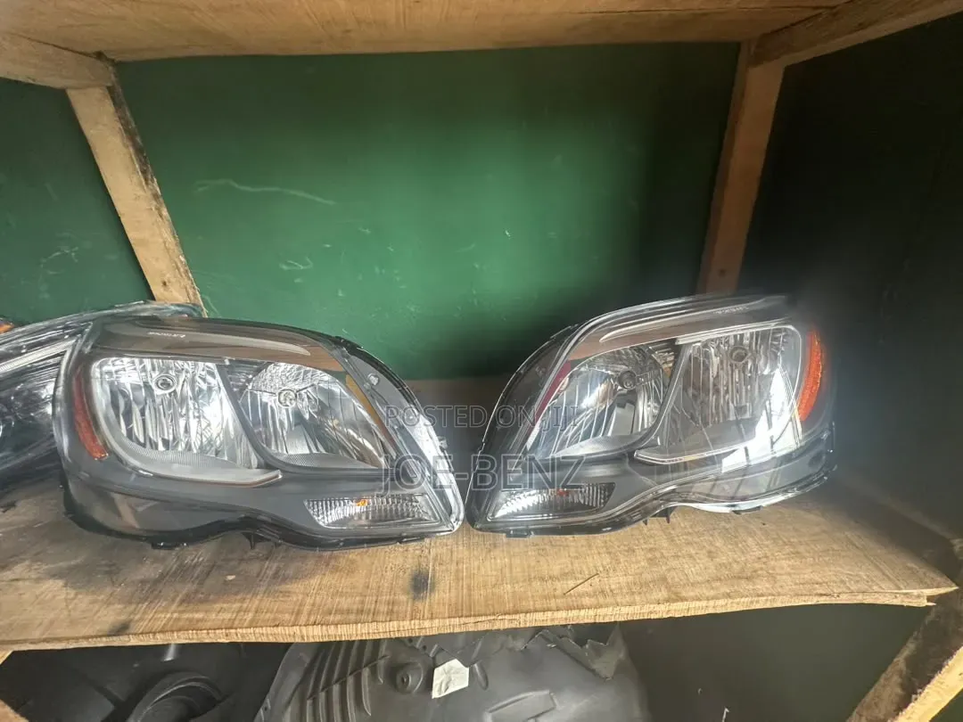 Glk350 2013 Set of Headlight Backlight