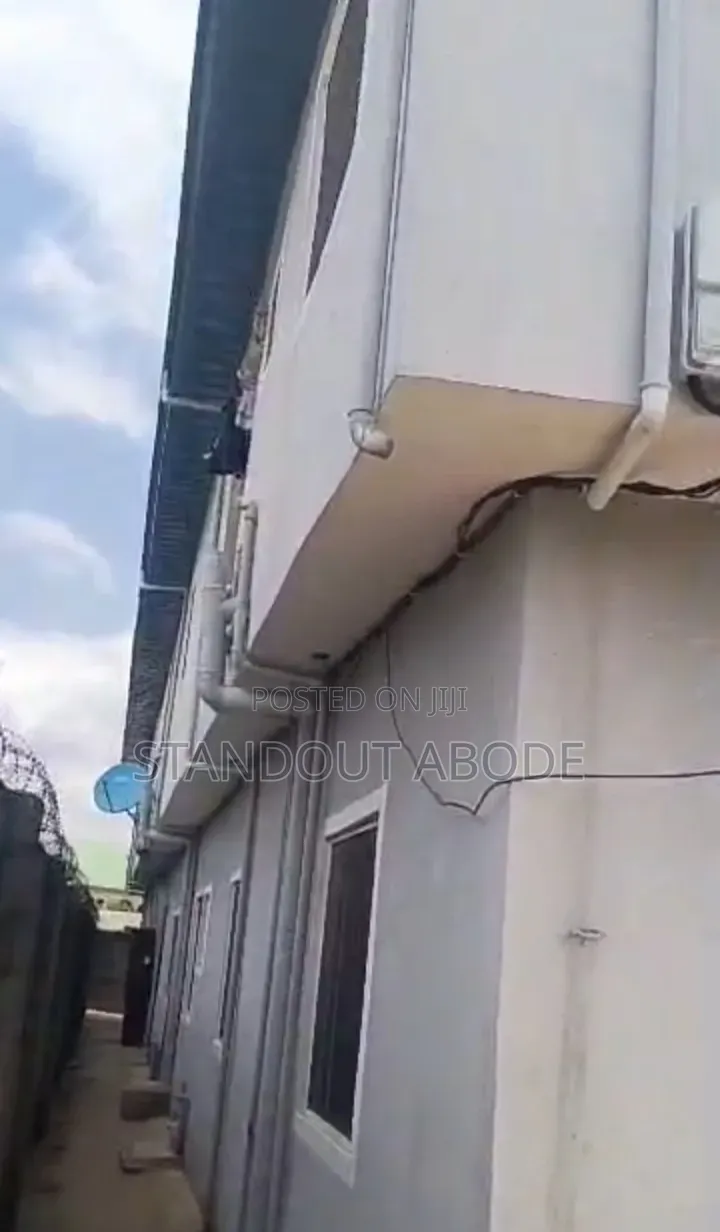 2bdrm Block of Flats in Good Location, Igando / Ikotun/Igando for sale