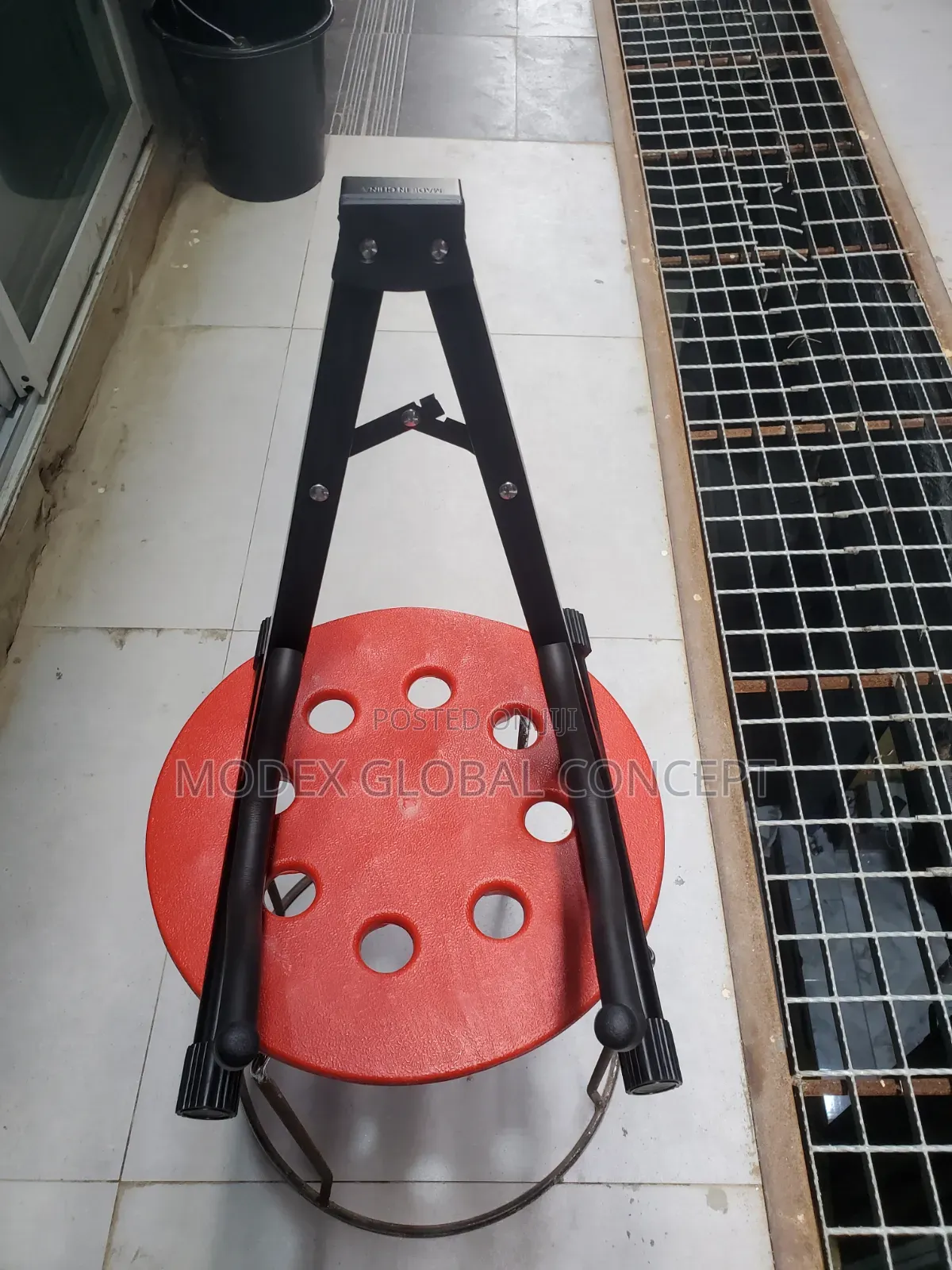 A-Frame" Guitar Stand Designed for Electric and Bass Guitars.