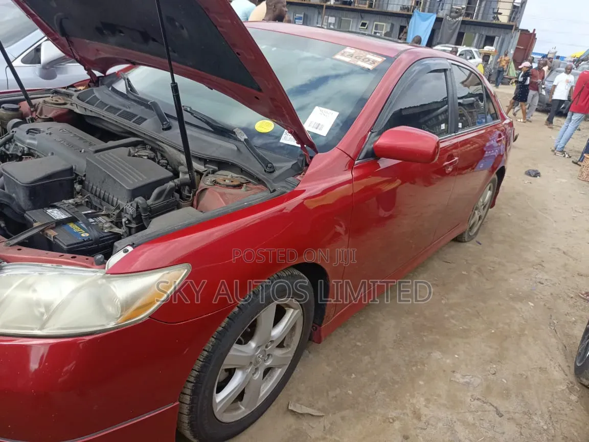 Toyota Camry 2009 Red