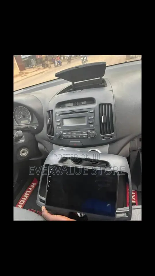 Hyundai Elantra 2007-2011 Android Player + Reverse Camera